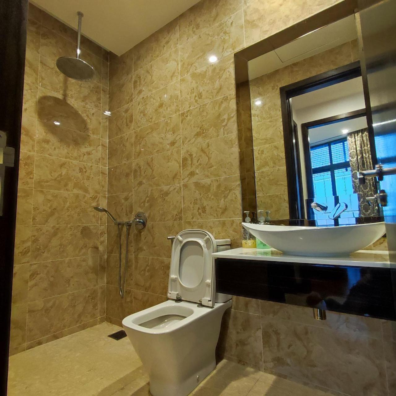 Pangsapuri Dorsett Walk To Pavilion 1min With Bathtub And Infinity Pool *